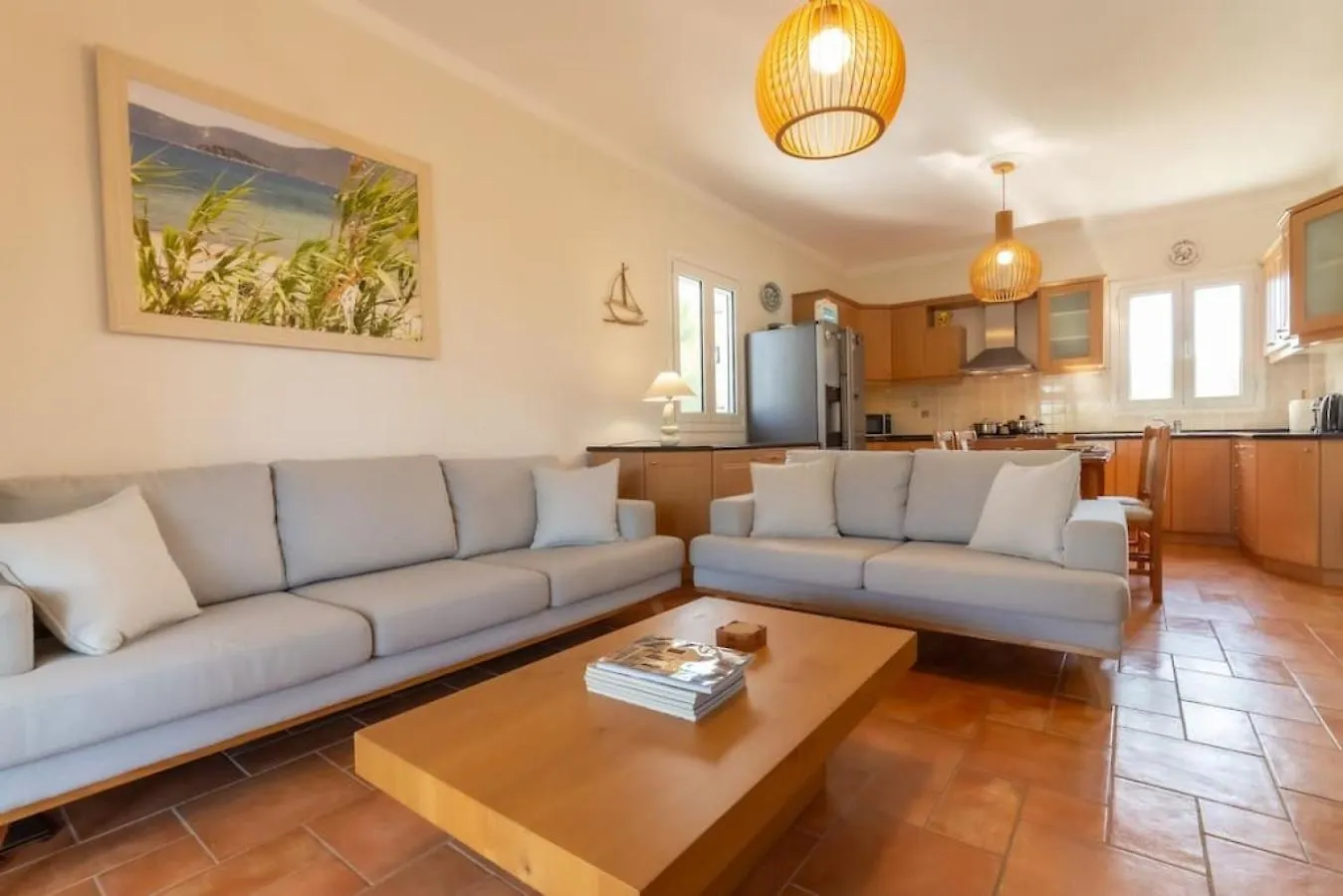 Villa Zephyros, 7 Minute Walk To Eglina Beach Minia